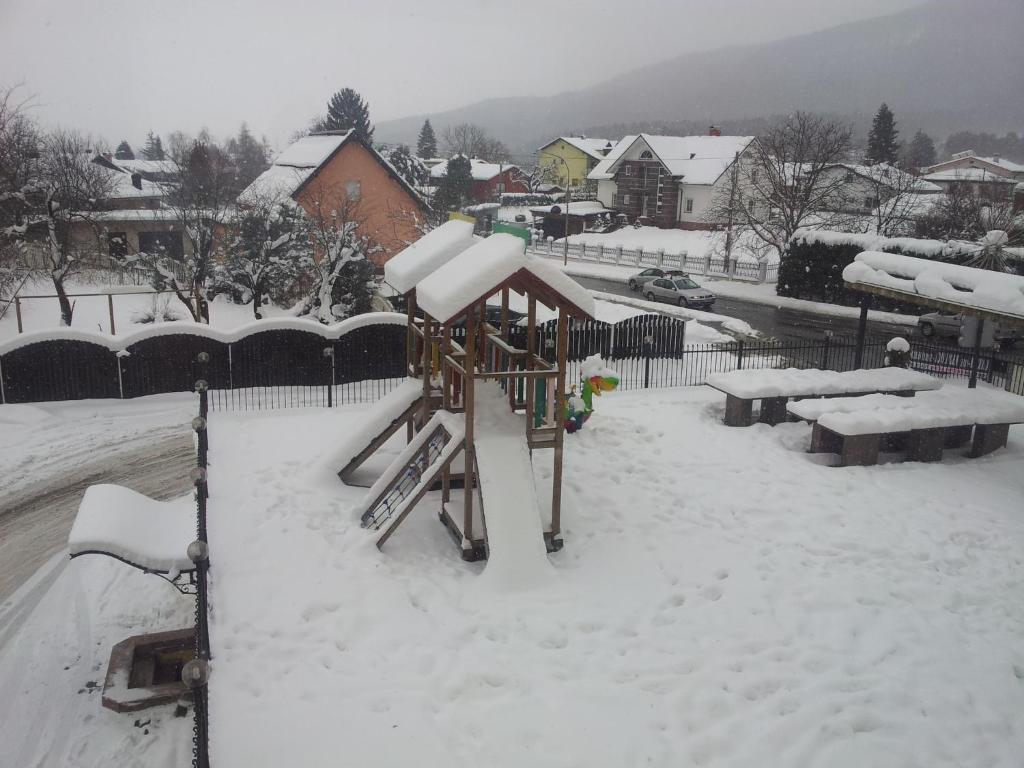 Guest House Mlada Lipa Марибор Стая снимка