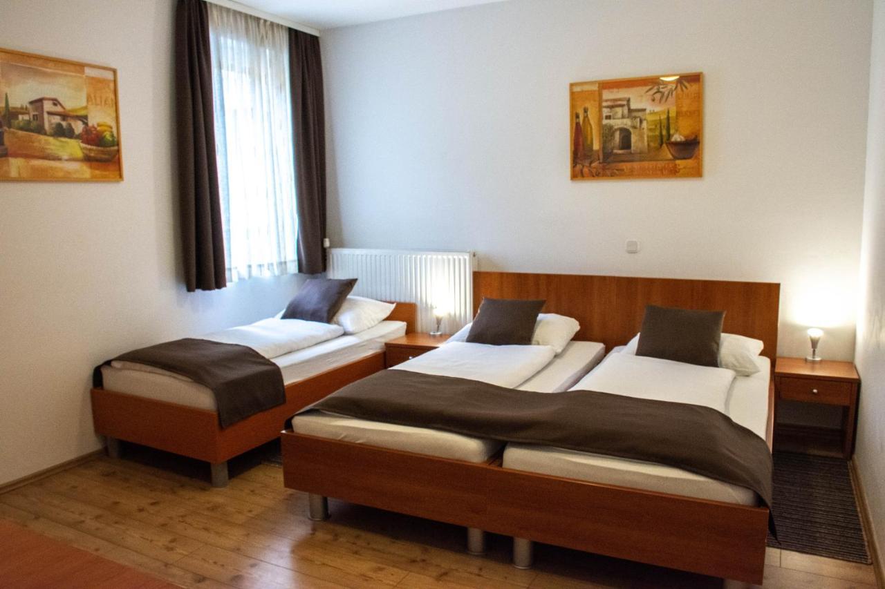 Guest House Mlada Lipa Марибор Екстериор снимка